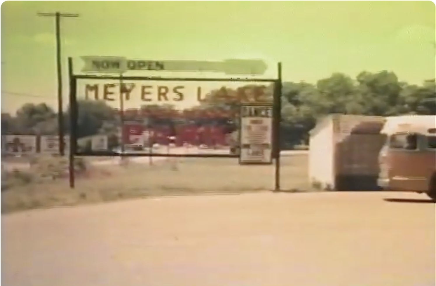 Footage Of Meyers Lake Park – Canton, Ohio (1992)
